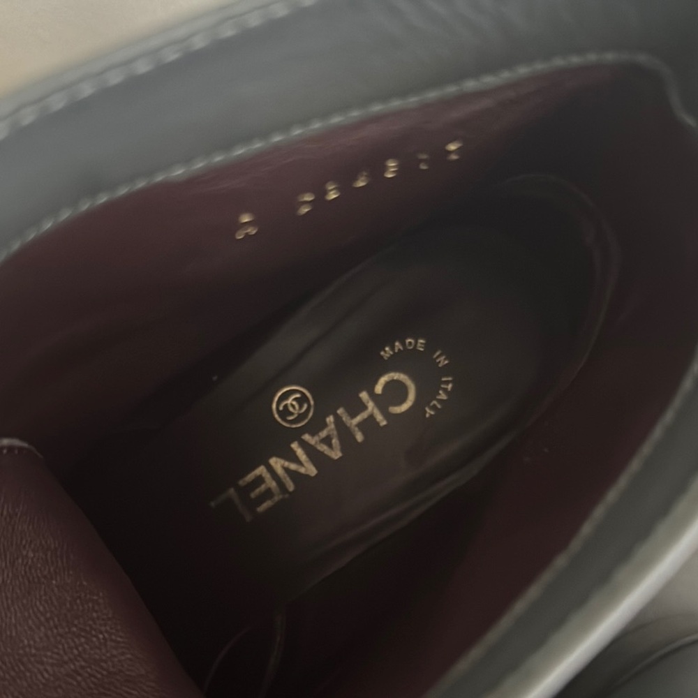 CHANEL Boots - Picture 6 of 8